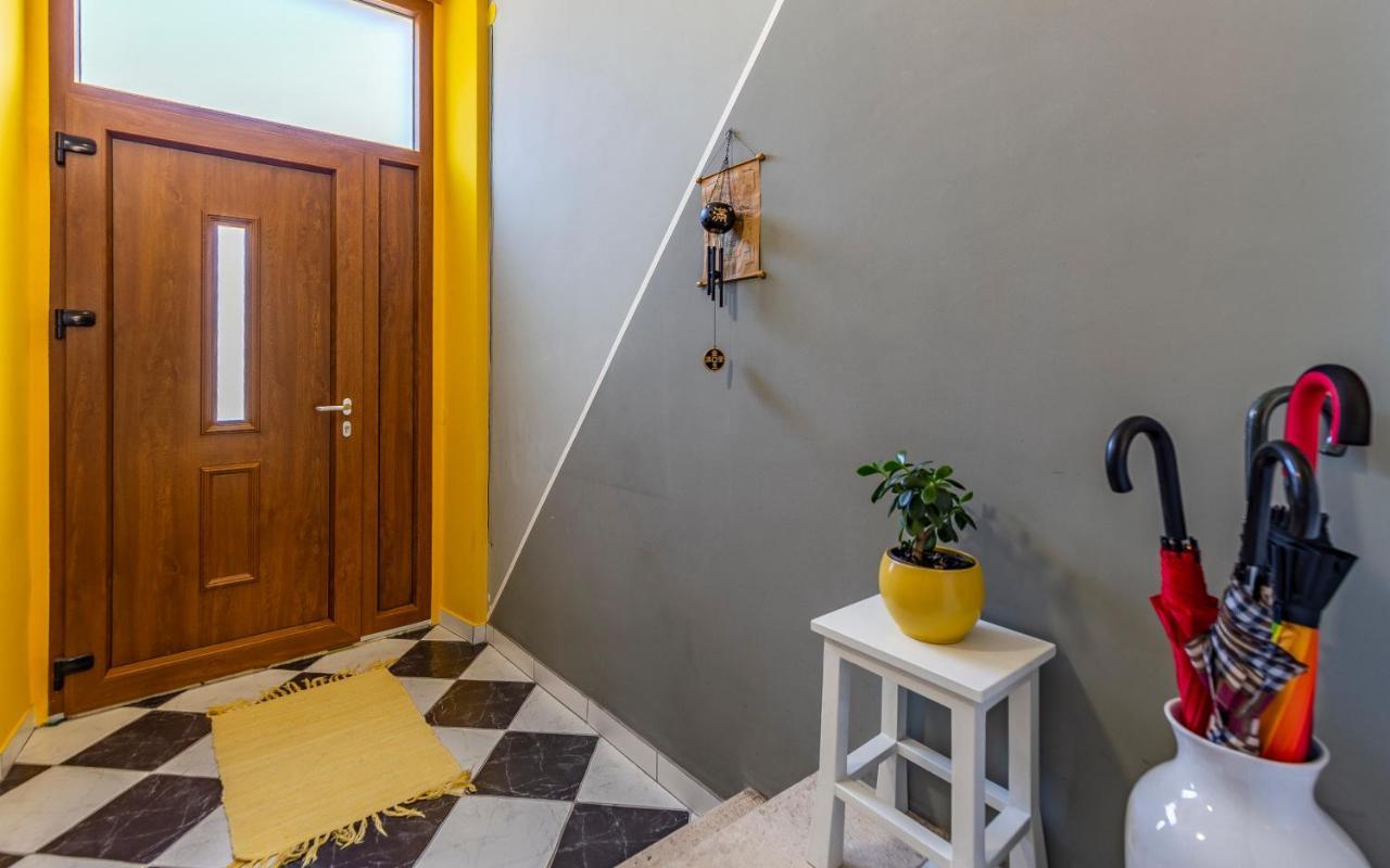 Apartman 39 Pula Exterior foto