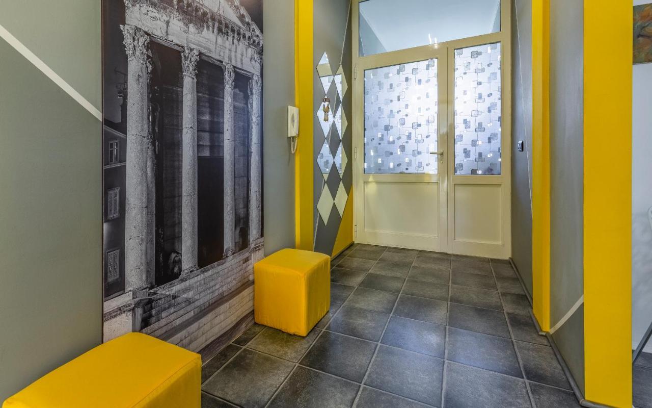 Apartman 39 Pula Exterior foto