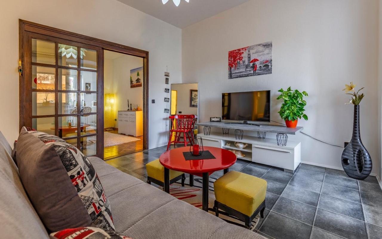 Apartman 39 Pula Exterior foto
